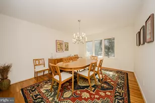 2101 Whiteoaks Dr, Alexandria, VA 22306 - Photo 27
