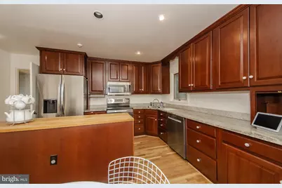 2101 Whiteoaks Drive, Alexandria, VA 22306 - Photo 25