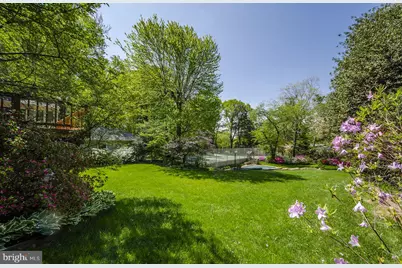 2101 Whiteoaks Drive, Alexandria, VA 22306 - Photo 7