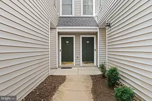 12908 Fair Briar Ln, Fairfax, VA 22033 - Photo 31