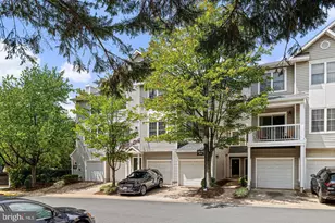 12908 Fair Briar Ln, Fairfax, VA 22033 - Photo 35