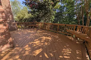 8241 Clifton Farm Ct, Alexandria, VA 22306 - Photo 11