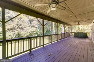 3222 Dye Dr, Falls Church, VA 22042 - Photo 17