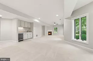9082 Best Bower Ct, Vienna, VA 22182 - Photo 55