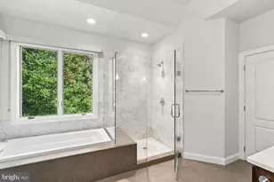 9082 Best Bower Ct, Vienna, VA 22182 - Photo 5