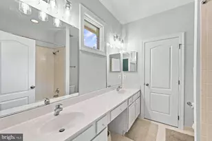 9082 Best Bower Ct, Vienna, VA 22182 - Photo 49