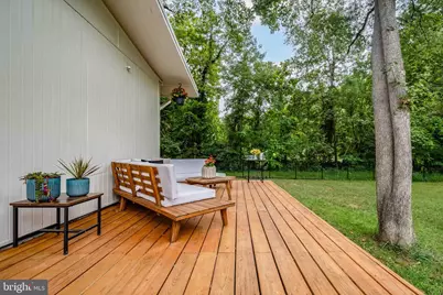 2400 Sherwood Hall Lane, Alexandria, VA 22306 - Photo 55