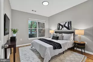 5172 William Colin Ct, Centreville, VA 20120 - Photo 3