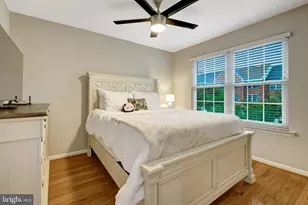 2111 Hutchison Grove Ct, Falls Church, VA 22043 - Photo 25