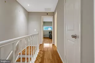 2111 Hutchison Grove Ct, Falls Church, VA 22043 - Photo 19