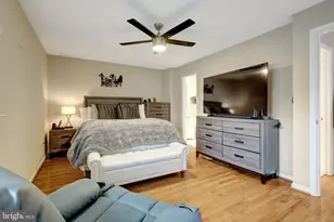 2111 Hutchison Grove Ct, Falls Church, VA 22043 - Photo 21