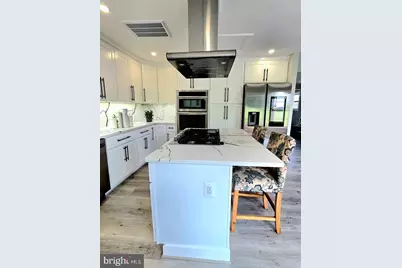 6065 Munson Hill Road, Falls Church, VA 22044 - Photo 5