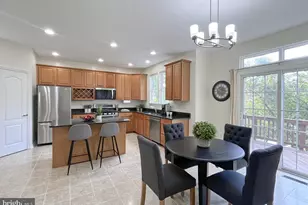 13901 Gothic Dr, Centreville, VA 20121 - Photo 15