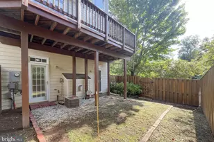 13901 Gothic Dr, Centreville, VA 20121 - Photo 37