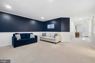 6366 Dakine Cir, Springfield, VA 22150 - Photo 13