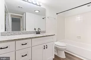 5766 Rexford Ct, Springfield, VA 22152 - Photo 13