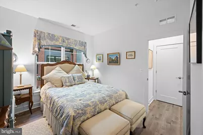 11234 Faraday Park Drive, Reston, VA 20190 - Photo 25