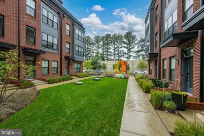 11234 Faraday Park Drive, Reston, VA 20190 - Photo 3