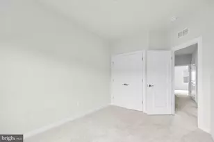 2128 Glacier Rd, Herndon, VA 20170 - Photo 31