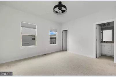 2128 Glacier Road, Herndon, VA 20170 - Photo 23