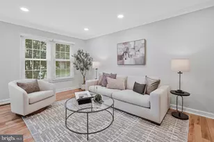 6133 Joust Ln, Alexandria, VA 22315 - Photo 5