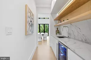1747 Gilson St, Falls Church, VA 22043 - Photo 25