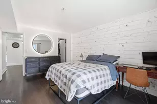 3179 Summit Square Dr, Oakton, VA 22124 - Photo 15