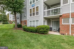 3179 Summit Square Dr, Oakton, VA 22124 - Photo 19
