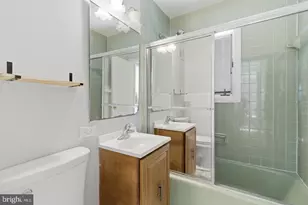 1813 Olmstead Dr, Falls Church, VA 22043 - Photo 17