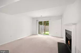7369 Rhondda Dr, Lorton, VA 22079 - Photo 5