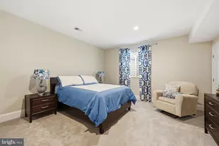 914 Plum St SW, Vienna, VA 22180 - Photo 41