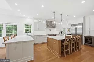 914 Plum St SW, Vienna, VA 22180 - Photo 11
