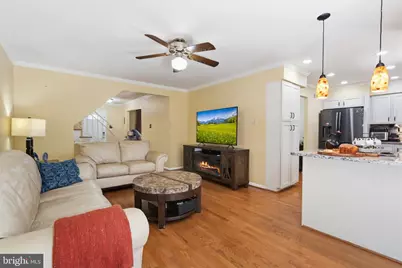 9415 Park Hunt Court, Springfield, VA 22153 - Photo 17