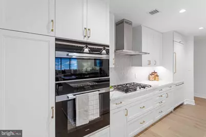 6718 Lowell Avenue #604, McLean, VA 22101 - Photo 7