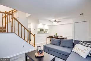 14366 Havener House Ct, Centreville, VA 20120 - Photo 5