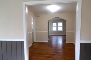 2853 Fairmont St, Falls Church, VA 22042 - Photo 5