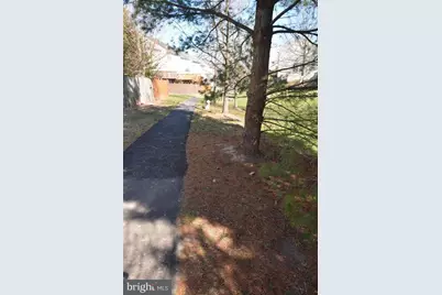 14243 Glade Spring Drive, Centreville, VA 20121 - Photo 21