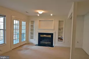 14243 Glade Spring Dr, Centreville, VA 20121 - Photo 17