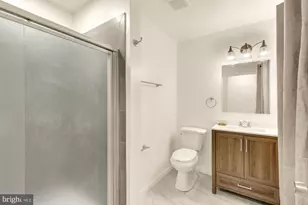 11701 Karbon Hill Ct, Reston, VA 20191 - Photo 13