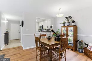 2205 Hunters Run Dr, Reston, VA 20191 - Photo 11