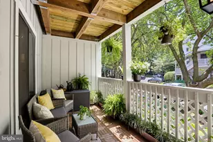 2205 Hunters Run Dr, Reston, VA 20191 - Photo 31