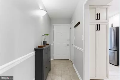2205 Hunters Run Drive, Reston, VA 20191 - Photo 9