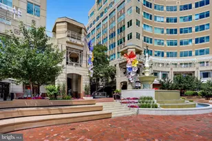 2205 Hunters Run Dr, Reston, VA 20191 - Photo 35