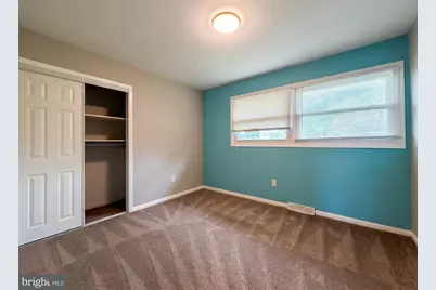 7108 Ordway Road, Centreville, VA 20121 - Photo 17