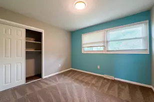 7108 Ordway Rd, Centreville, VA 20121 - Photo 17