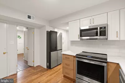 [Address not provided], Alexandria, VA 22310 - Photo 31