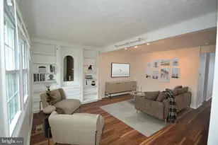 7985 Tyson Oaks Cir, Vienna, VA 22182 - Photo 3