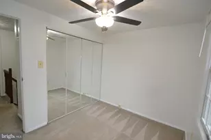 7985 Tyson Oaks Cir, Vienna, VA 22182 - Photo 15