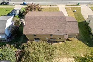 9012 Lake Braddock Dr, Burke, VA 22015 - Photo 59