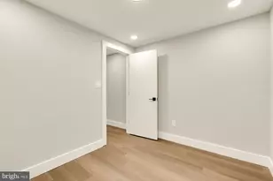 9012 Lake Braddock Dr, Burke, VA 22015 - Photo 47
